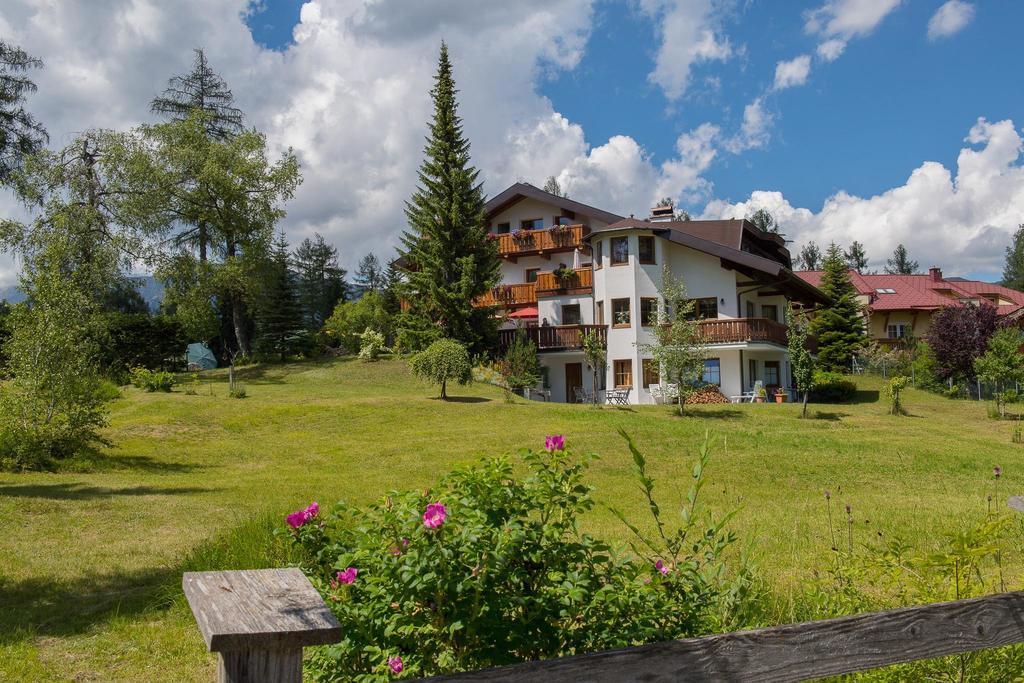 Landhaus Charlotte Am Geigenbuehel -Apartments Seefeld in Tirol Esterno foto